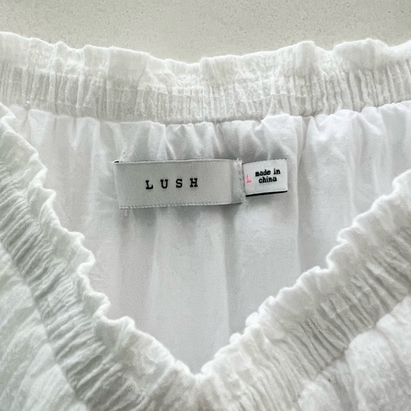 Lush Boho Coastal Cowgirl Ruffled Tiered White Beach Dress Sz Large - Picture 3 of 5